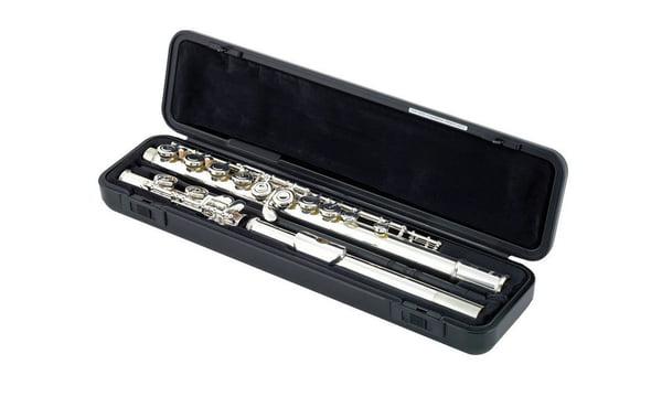 PREVIOUSLY RENTED Yamaha YFL222 Standard Flute
