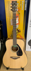 GENTLY USED Yamaha FG800M Dreadnought Acoustic Guitar, Matte